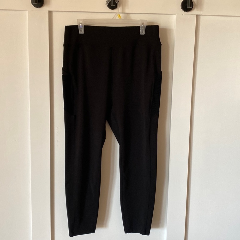 POP FIT black leggings